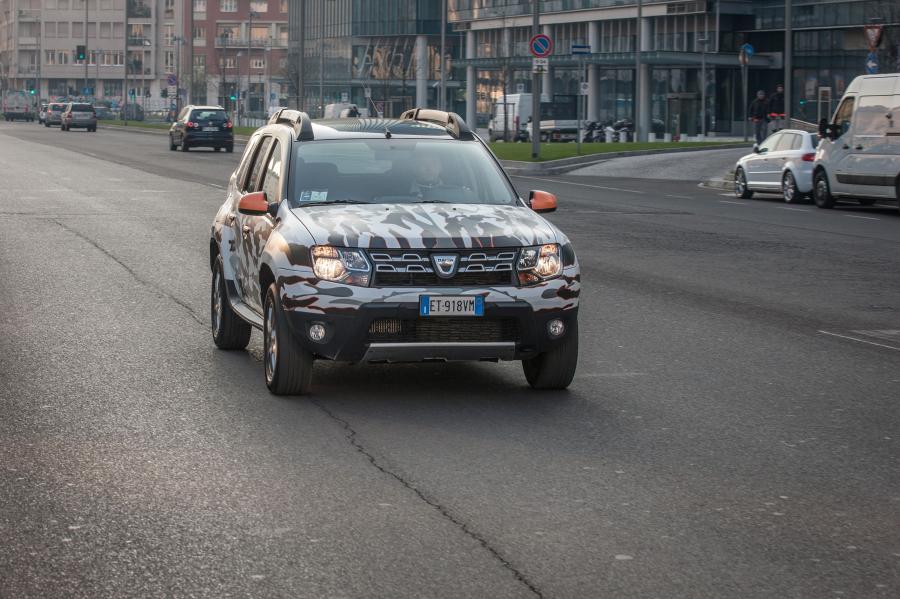  Dacia Duster Brave 2014 года  (IT) (фото 26 из 42)
